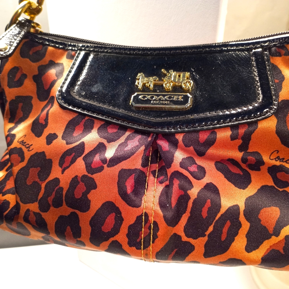Cheetah print Coach Handbag - Picture 1 of 6